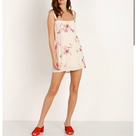 Capulet Dresses & Skirts - Capulet mini floral dress size small